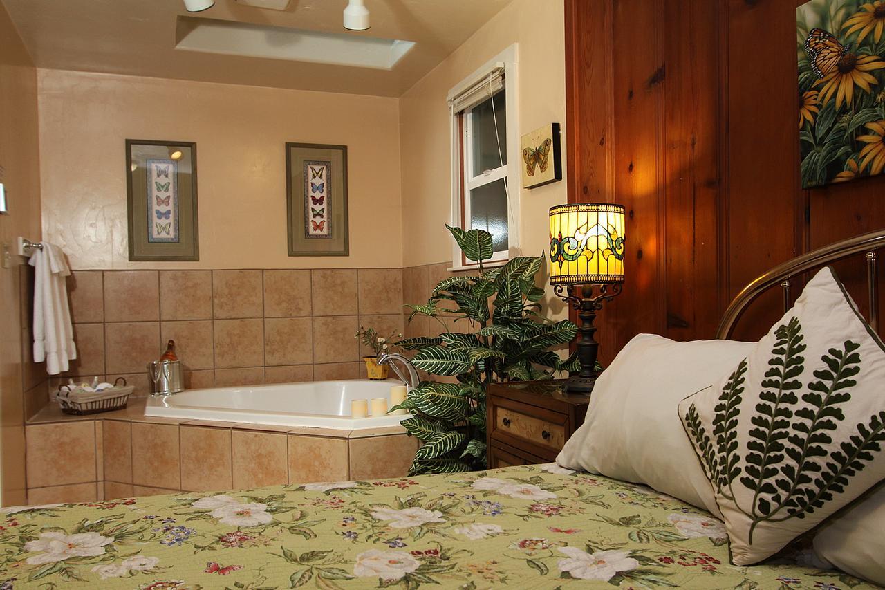 Fern Grove Cottages Guerneville Εξωτερικό φωτογραφία